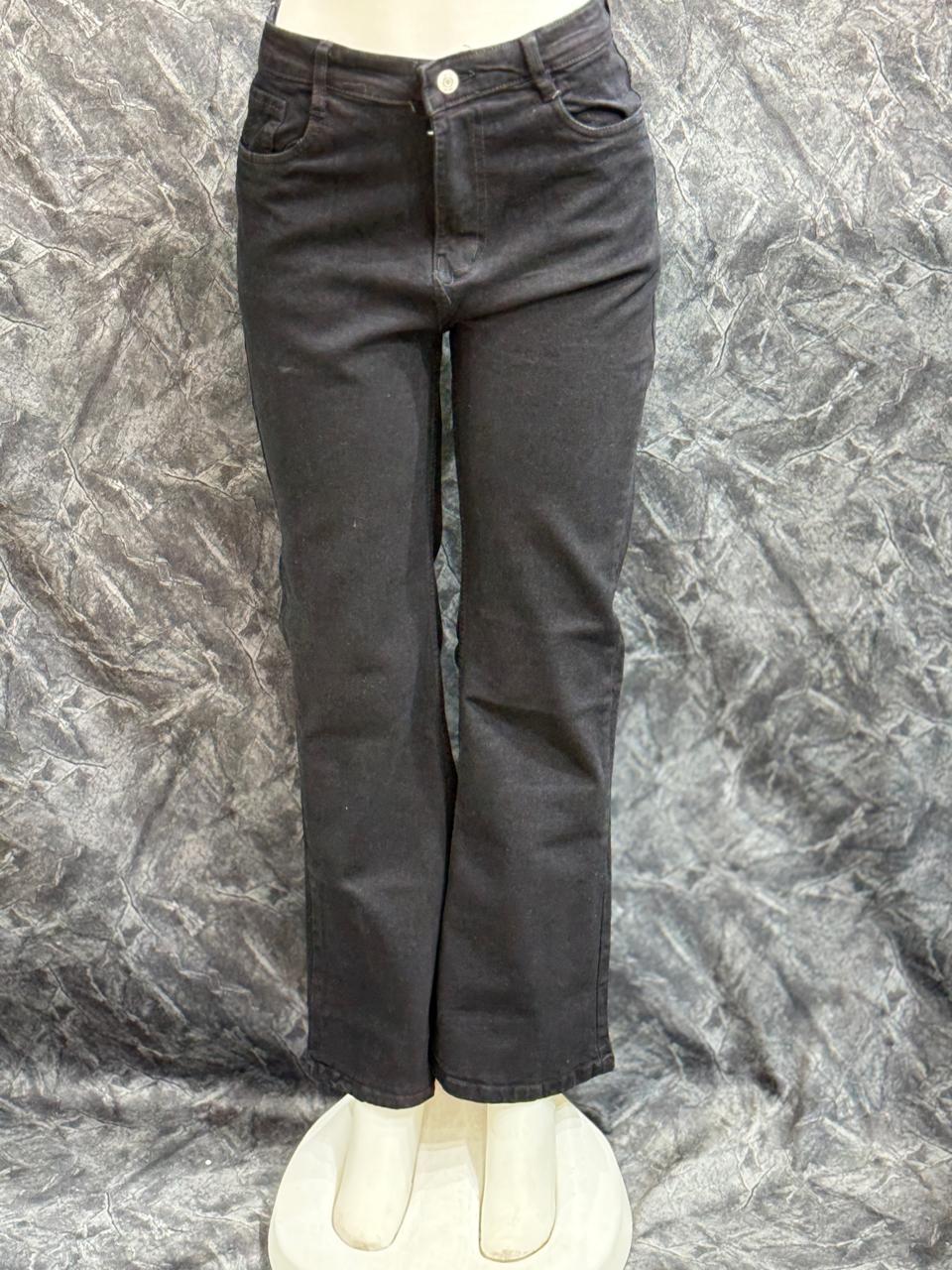 The Noir Flare – Bootcut Jeans - Black