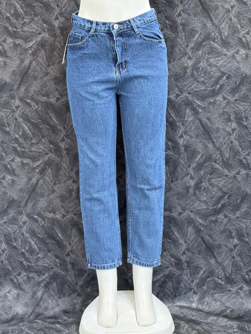 The True Hug – Mom Fit Jeans - blue