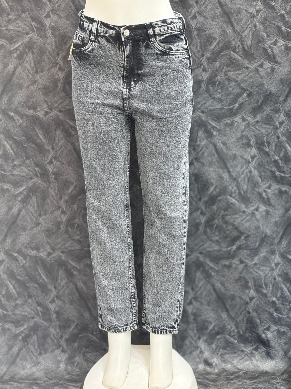 The Charcoal Hug – Mom Fit Jeans - Charcoal Black