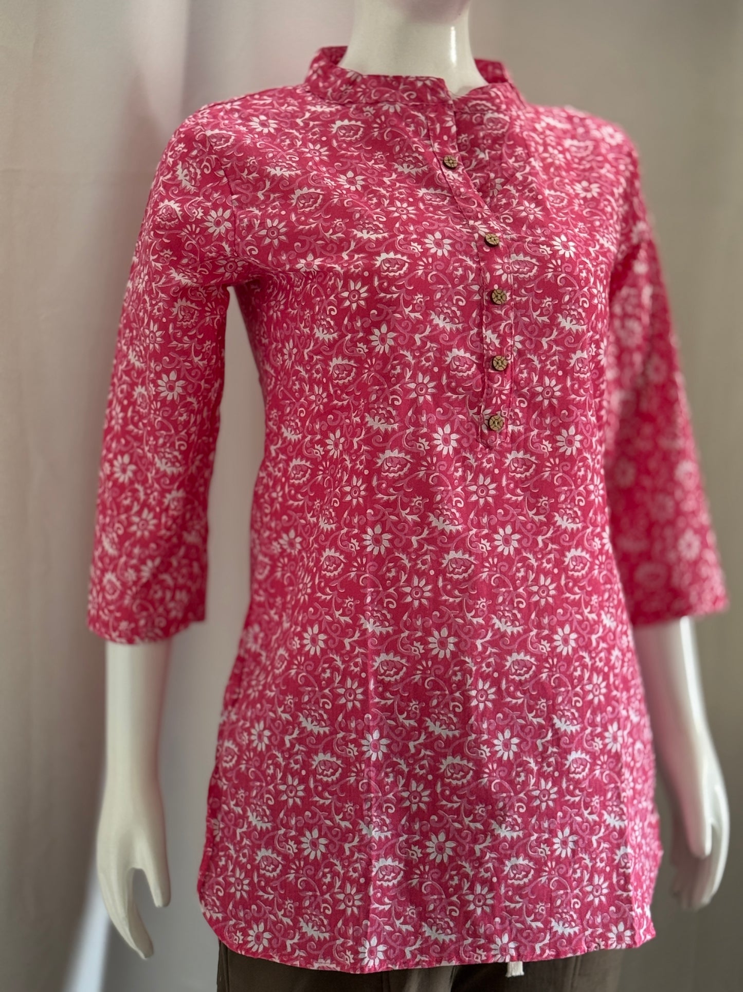 KurtiKulture – Gulzaar Rose Pink Kurti